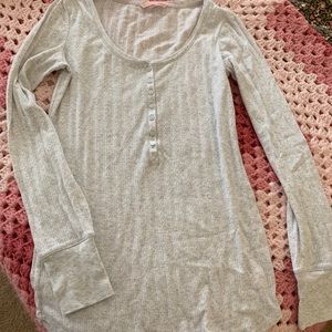 Gray Knit VS Long Sleeve